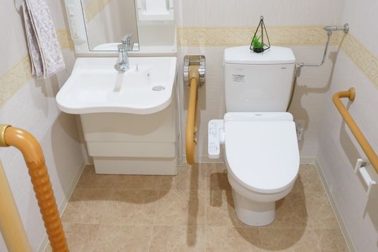 明るいトイレ空間