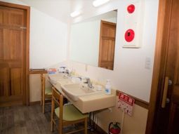 清潔な洗面台の空間