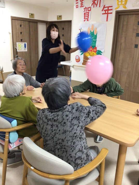 多目的室でのレクリエーション