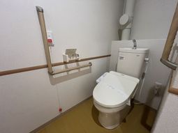 手すり付きの空間