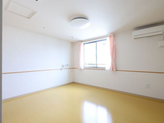 居室の明るい空間