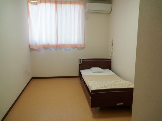 シンプルな居室の画像