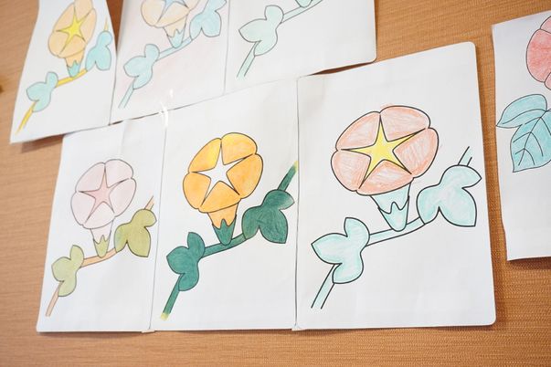 手描きの花のイラスト