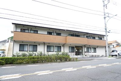 住宅街にある施設外観