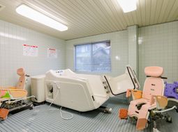 清潔な浴室設備