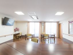 明るい空間のダイニングルーム