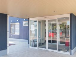 清潔感のあるエントランス