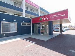 明るく清潔なエントランス