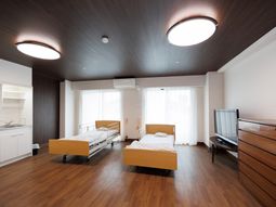 明るく広々居室