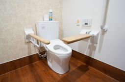 バリアフリートイレ