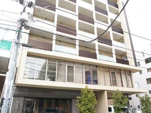 多階層ビルの外観