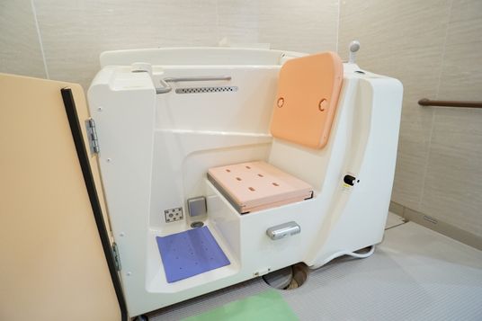 清潔感のある浴室設備