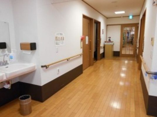 広々とした廊下