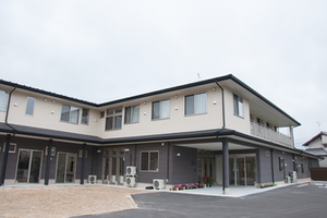 モダンな建物の外観  