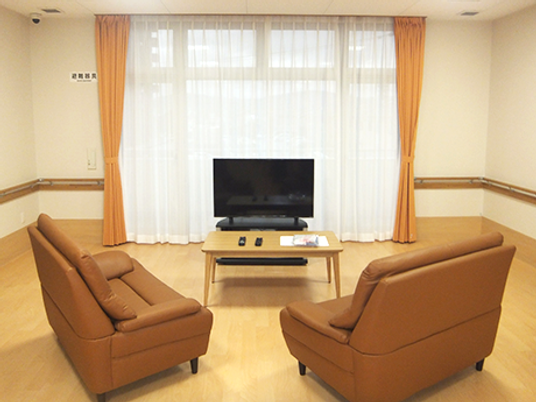 テレビのある休憩室  