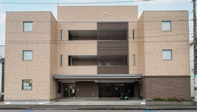 モダンな建物の外観