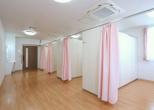 広々とした多目的室