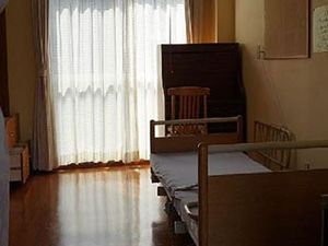 日の光が差し込む居室