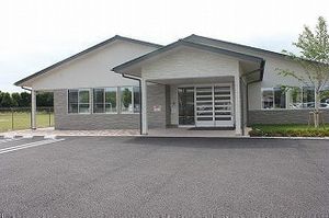 清潔感あるエントランス