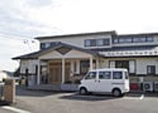 広い住宅の外観