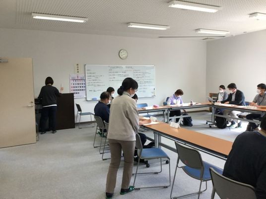 研修中の多目的室  