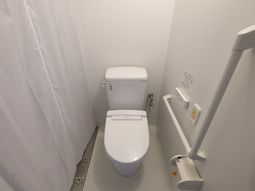 清潔感あるトイレスペース