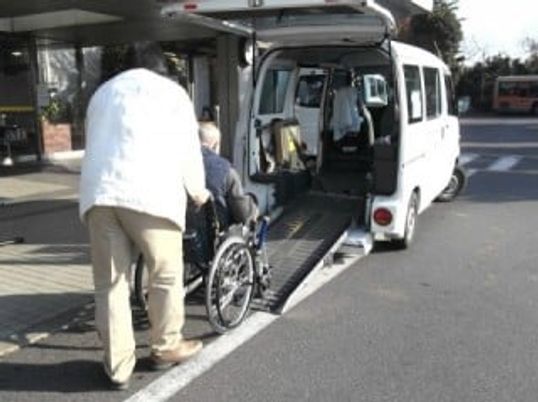 車椅子乗降中の様子