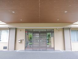 広いエントランス