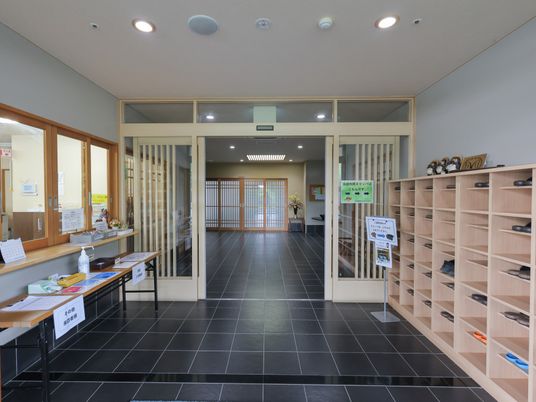 広々としたエントランス