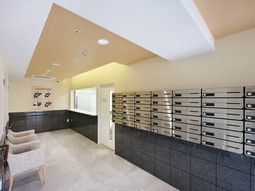 エントランスの郵便受け