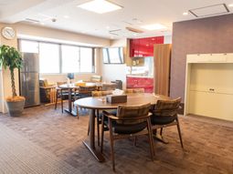 明るい食堂エリア