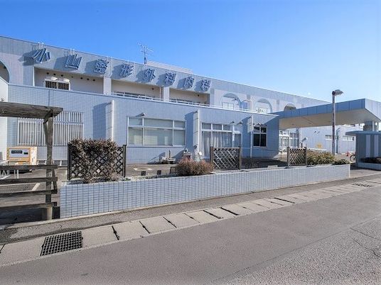 施設の清潔な外観
