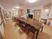 明るいダイニングスペース