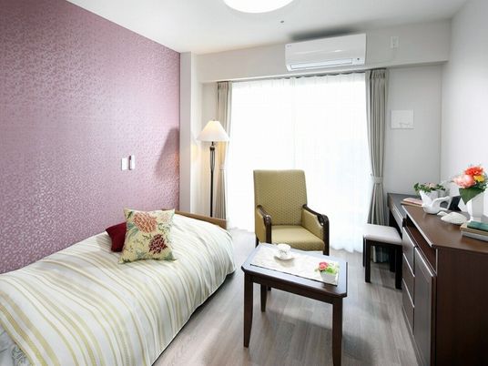 ゆったり洋室の居室