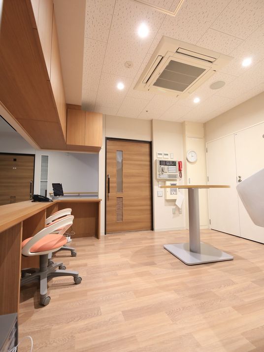  ナチュラルインテリアの綺麗な室内 