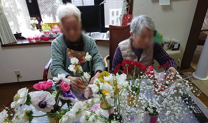 花を楽しむ室内