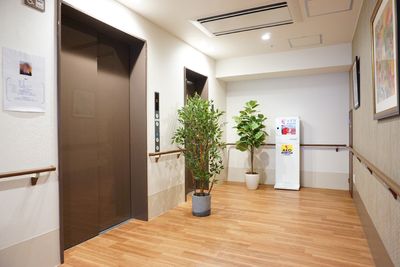 清潔感ある廊下