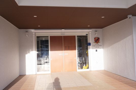 エントランスの出入口