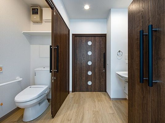 清潔感あるトイレ空間
