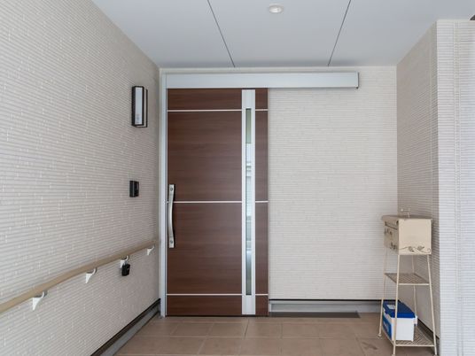 木製フロントドア