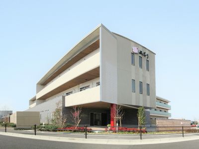 モダンな建物外観