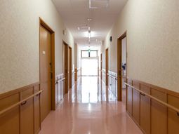 清潔な廊下の様子