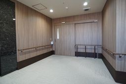 廊下の清潔な印象