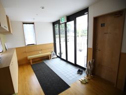 明るい居室スペース