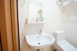 清潔感あふれるトイレ空間