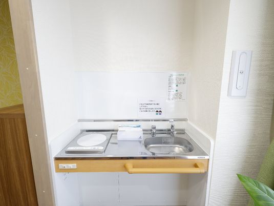 清潔な洗面台セットアップ