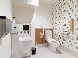 清潔感のあるトイレ空間