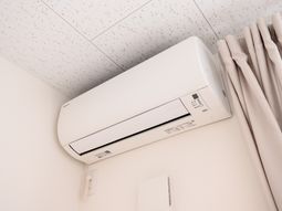 部屋のエアコン