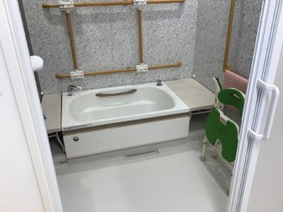 バリアフリー浴室の設備