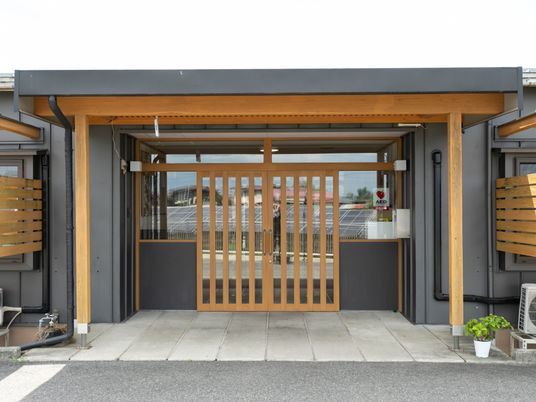 広々としたエントランス